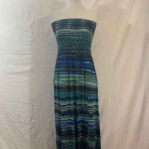SilkyMaxi with Back Slit Details